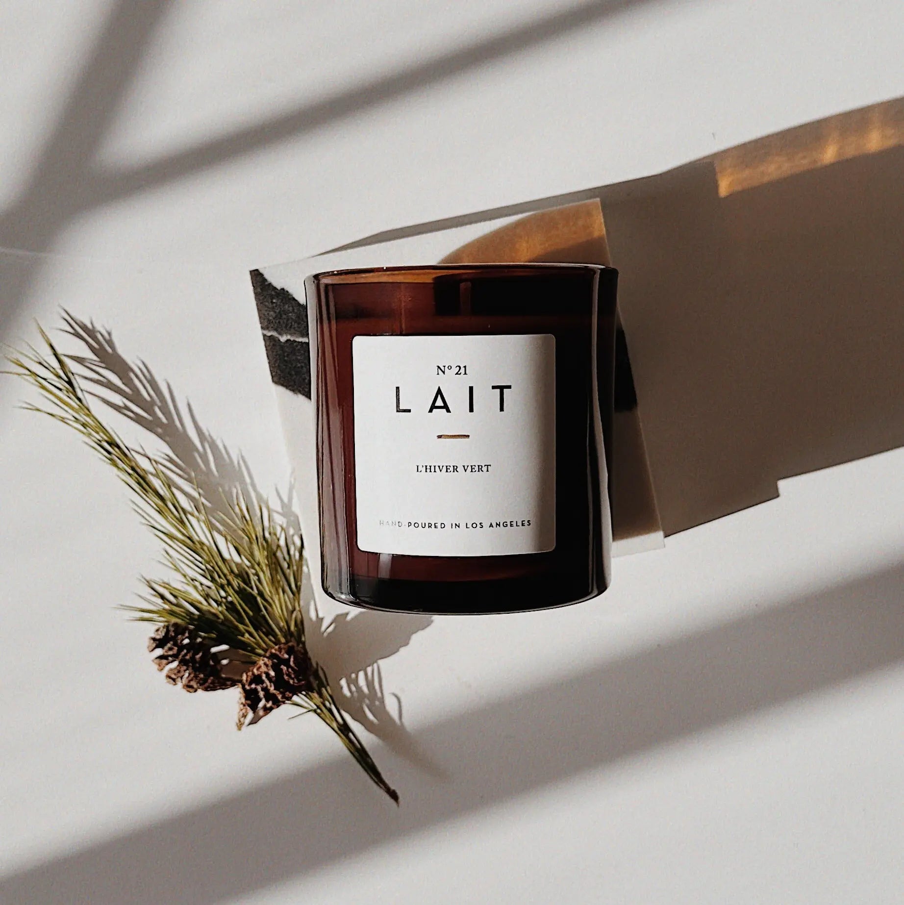 N°21 L'HIVER VERT (GREEN WINTER) 7OZ CANDLE SHOP LAIT