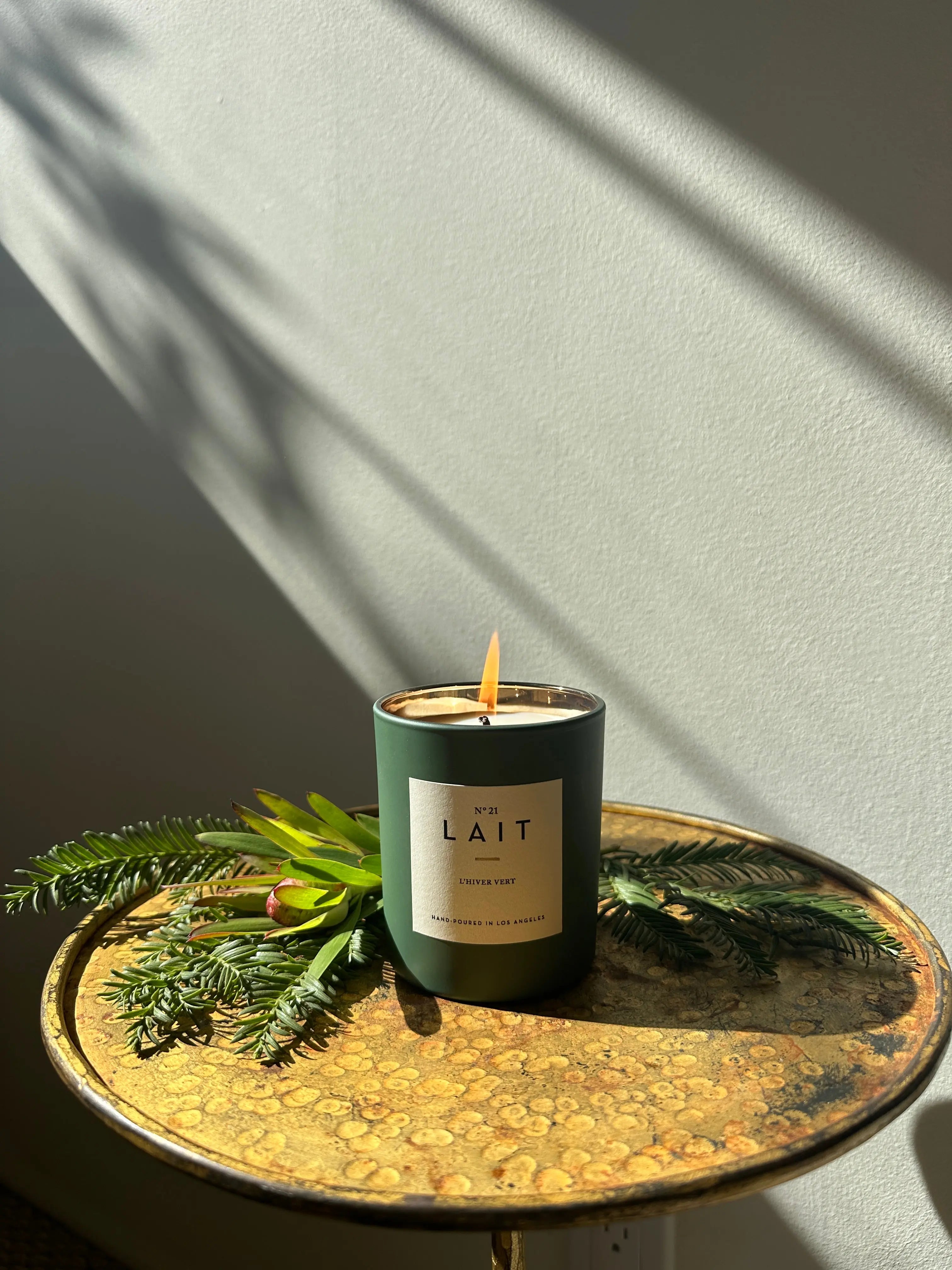 N°21 l’HIVER VERT (GREEN WINTER) LUCIE VESSEL CANDLE SHOP LAIT