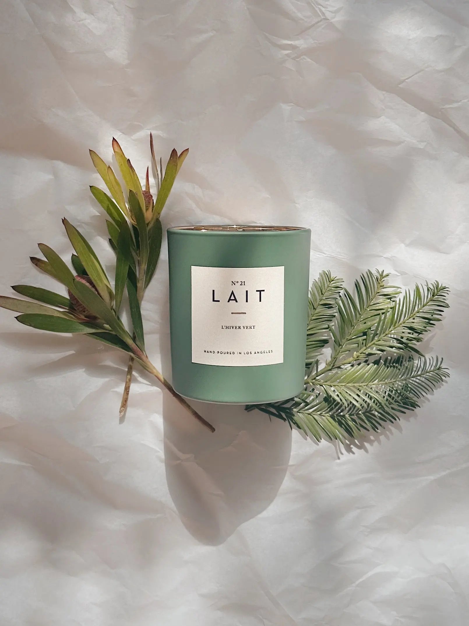 N°21 l’HIVER VERT (GREEN WINTER) LUCIE VESSEL CANDLE SHOP LAIT