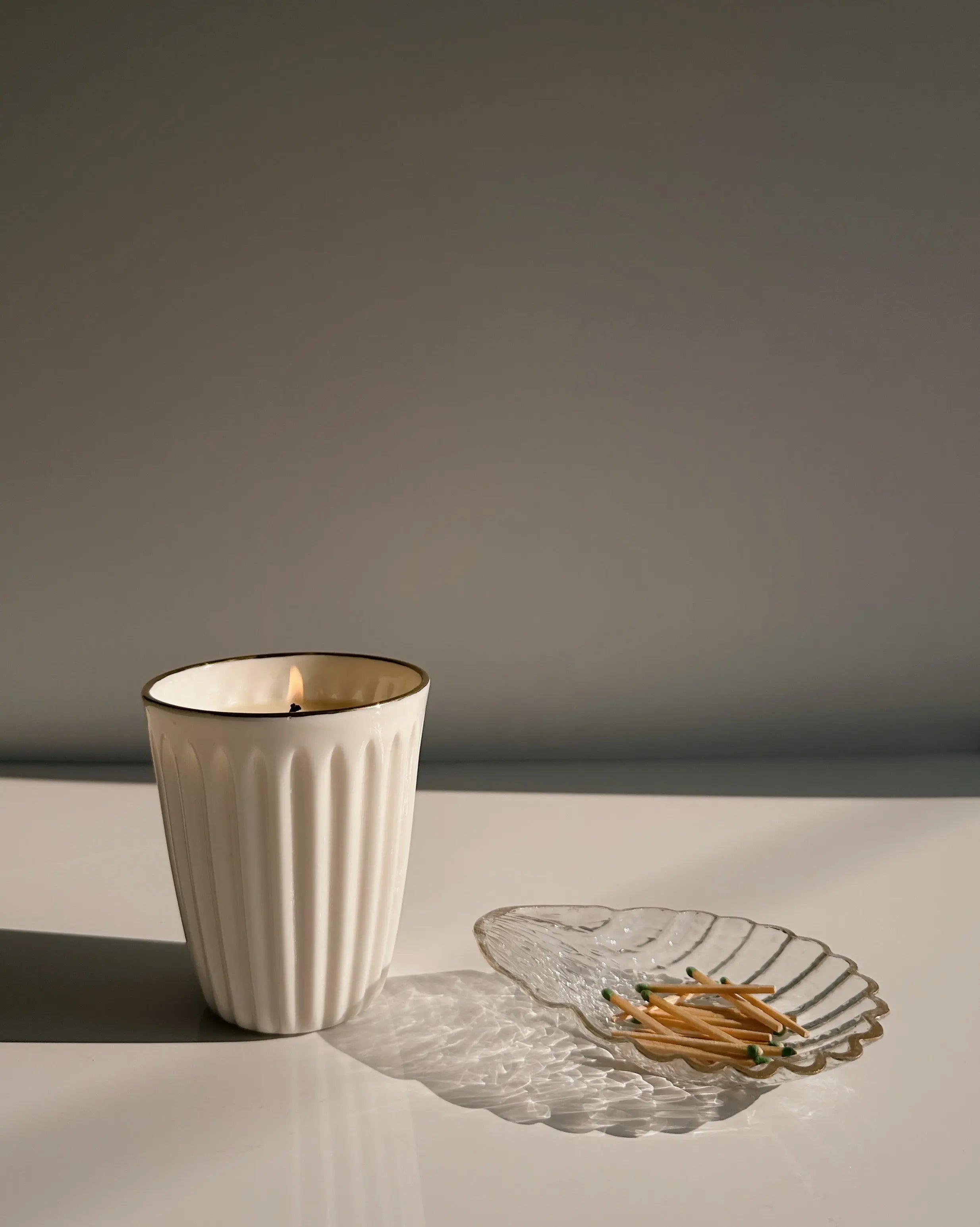 GLASS SEASHELL TRAY SHOP LAIT