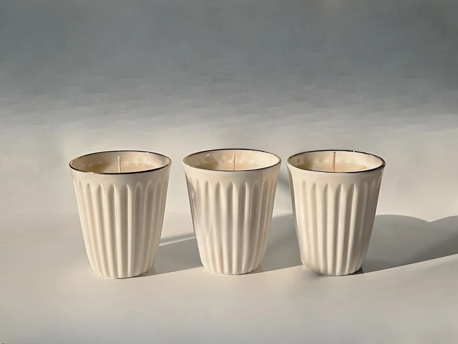 LA VAGUE (THE WAVE) *LIMITED EDITION CANDLE* SHOP LAIT