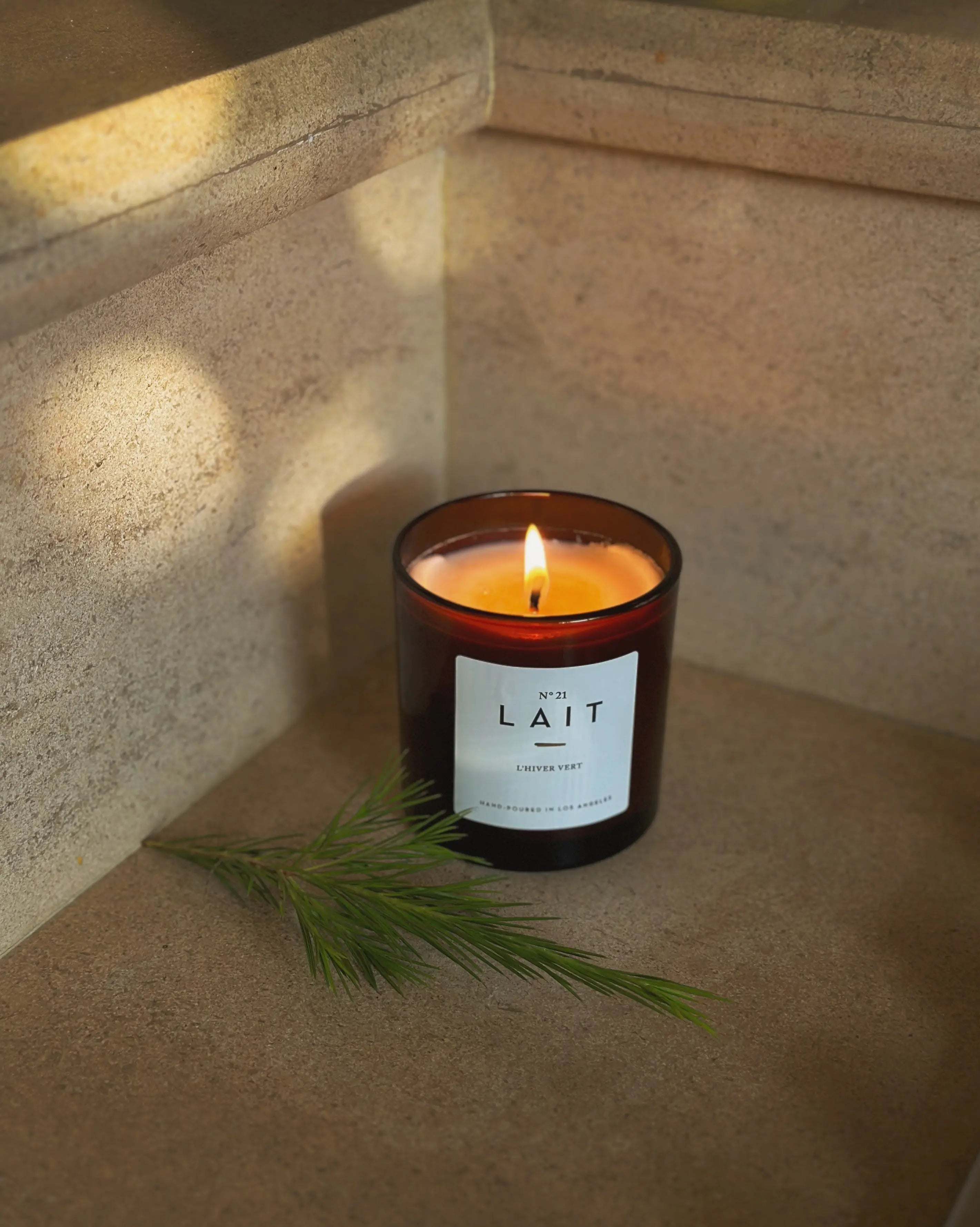 N°21 L'HIVER VERT (GREEN WINTER) 7OZ CANDLE SHOP LAIT