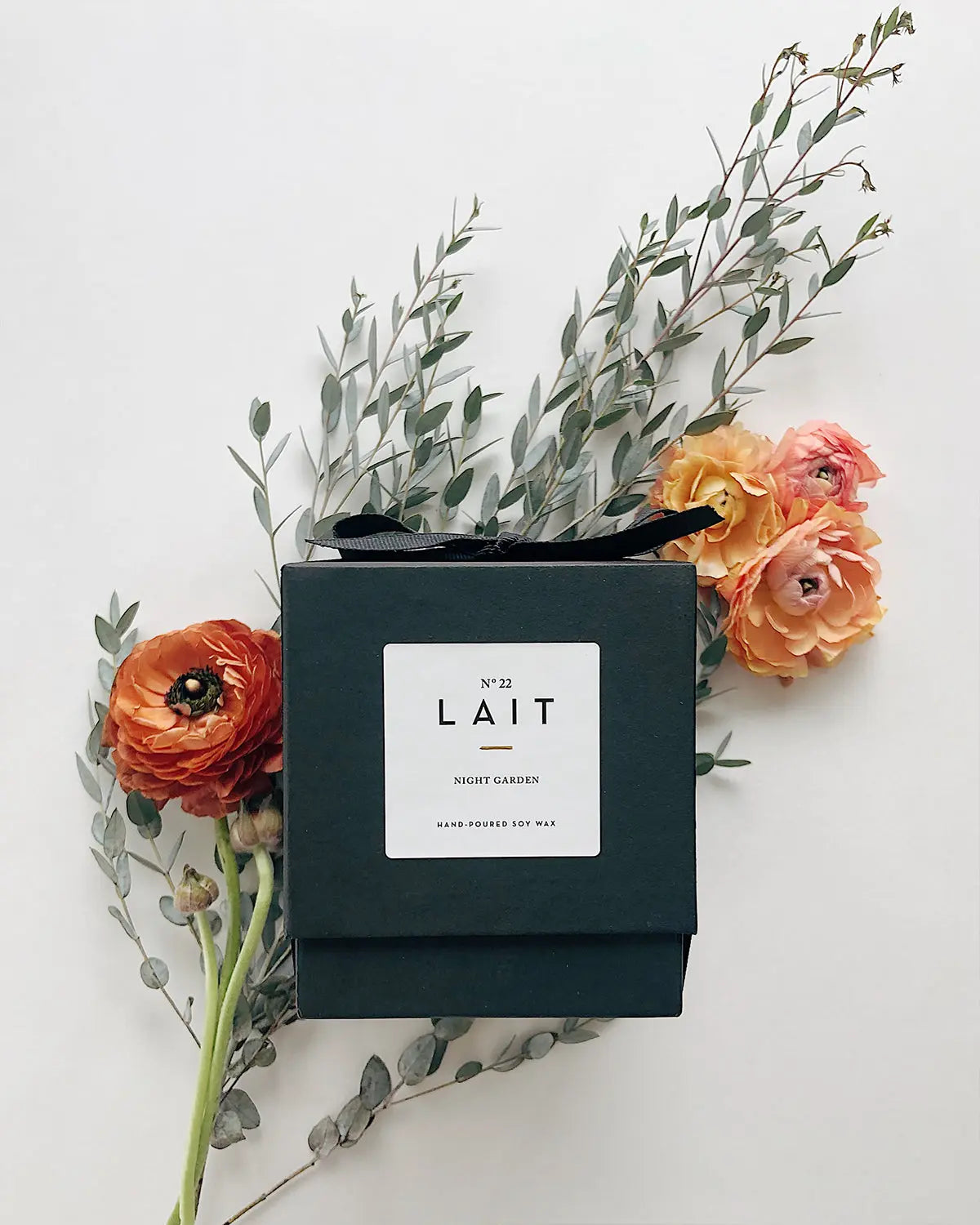 N°22 NIGHT GARDEN SHOP LAIT